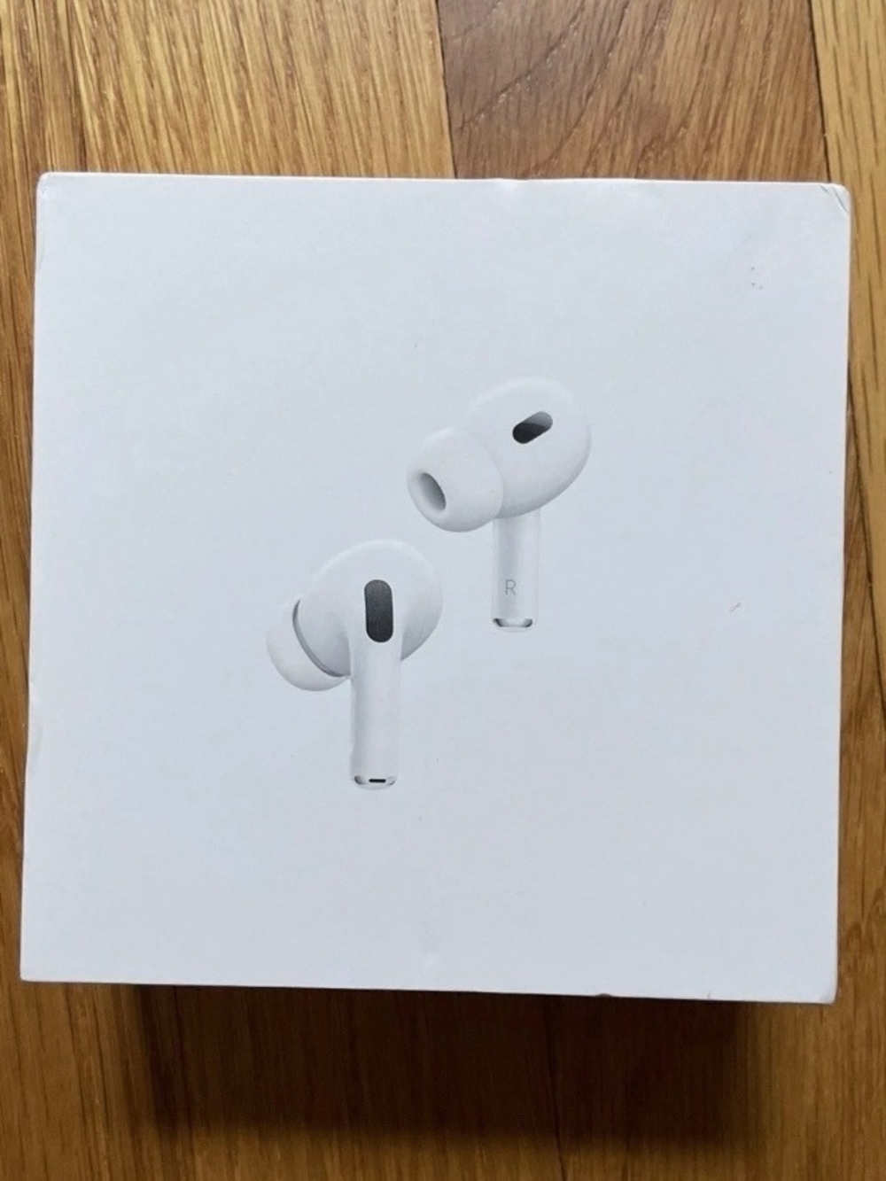 Apple AirPods Pro Wireless Earbuds in White Free Shipping
